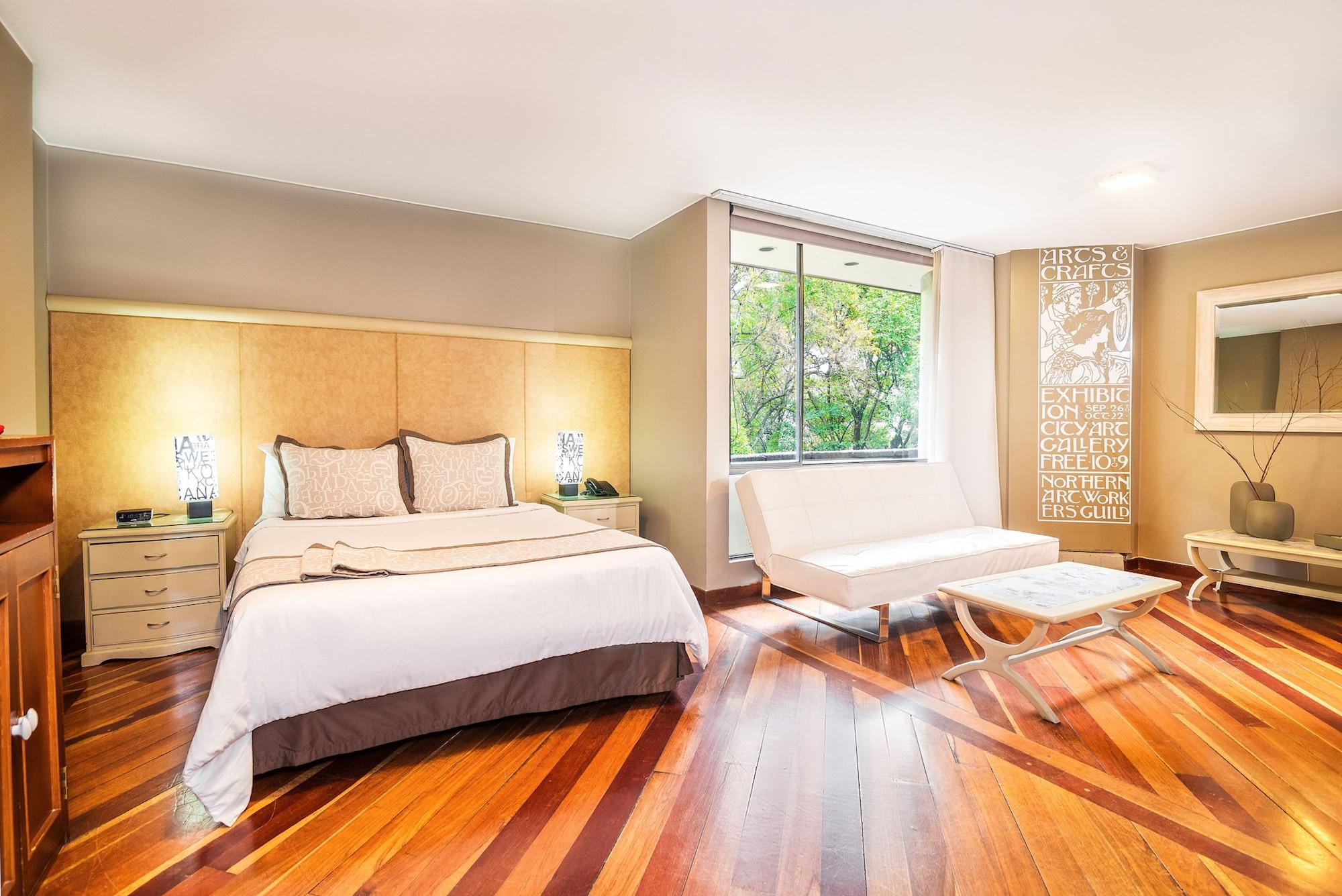 Lloyds Apartasuites Parque 93 Apart-hotel