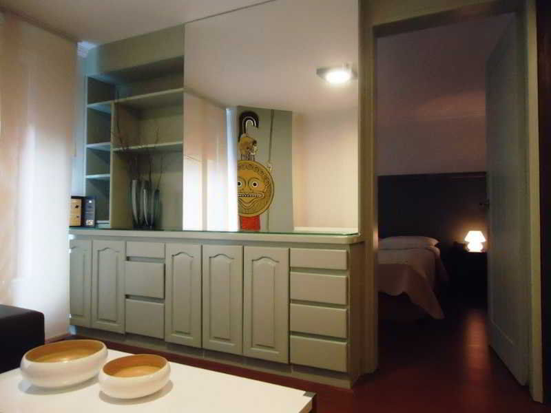 Lloyds Apartasuites Parque 93 Apart-hotel