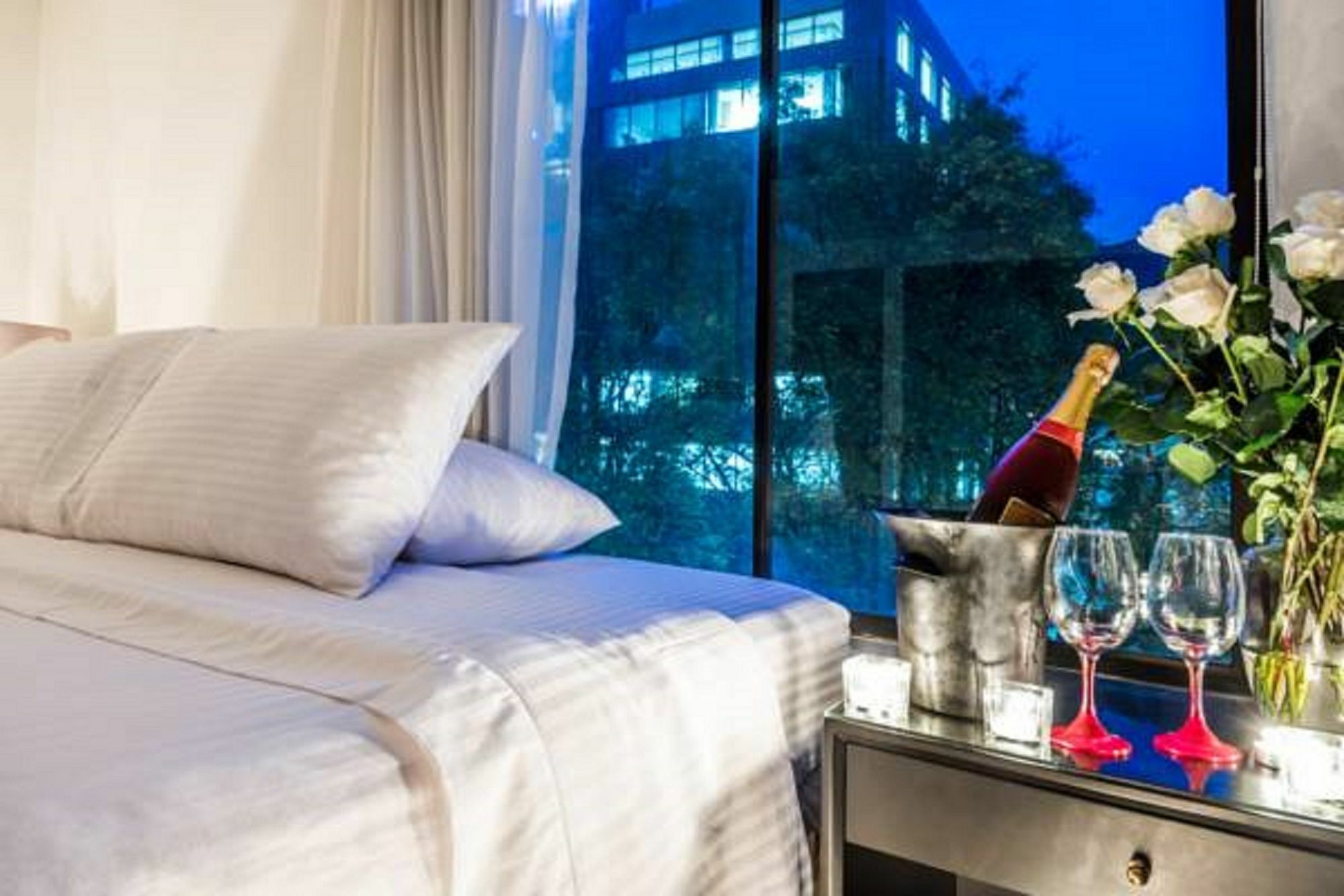 Lloyds Apartasuites Parque 93 Apart-hotel